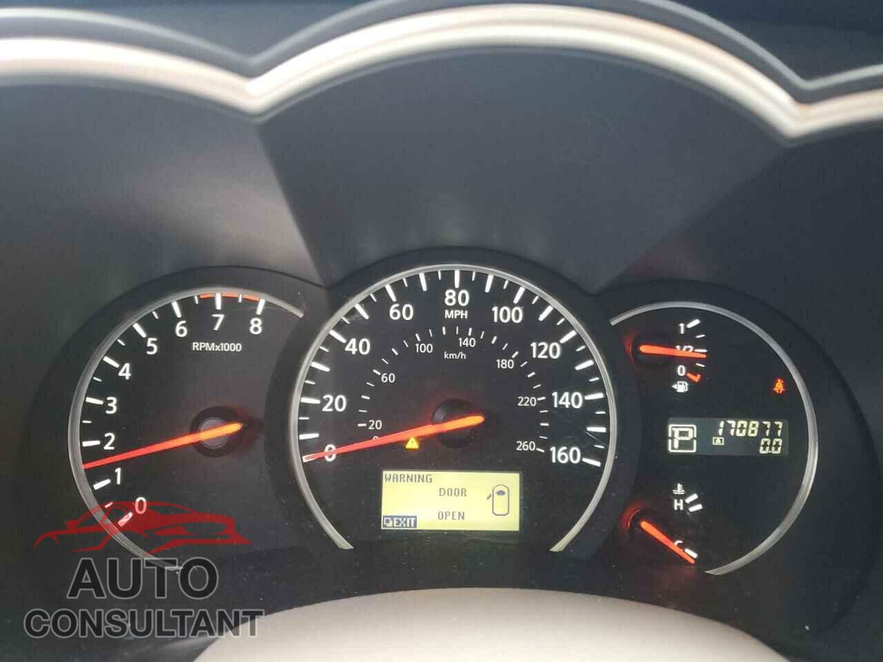 NISSAN QUEST 2014 - JN8AE2KPXE9103929