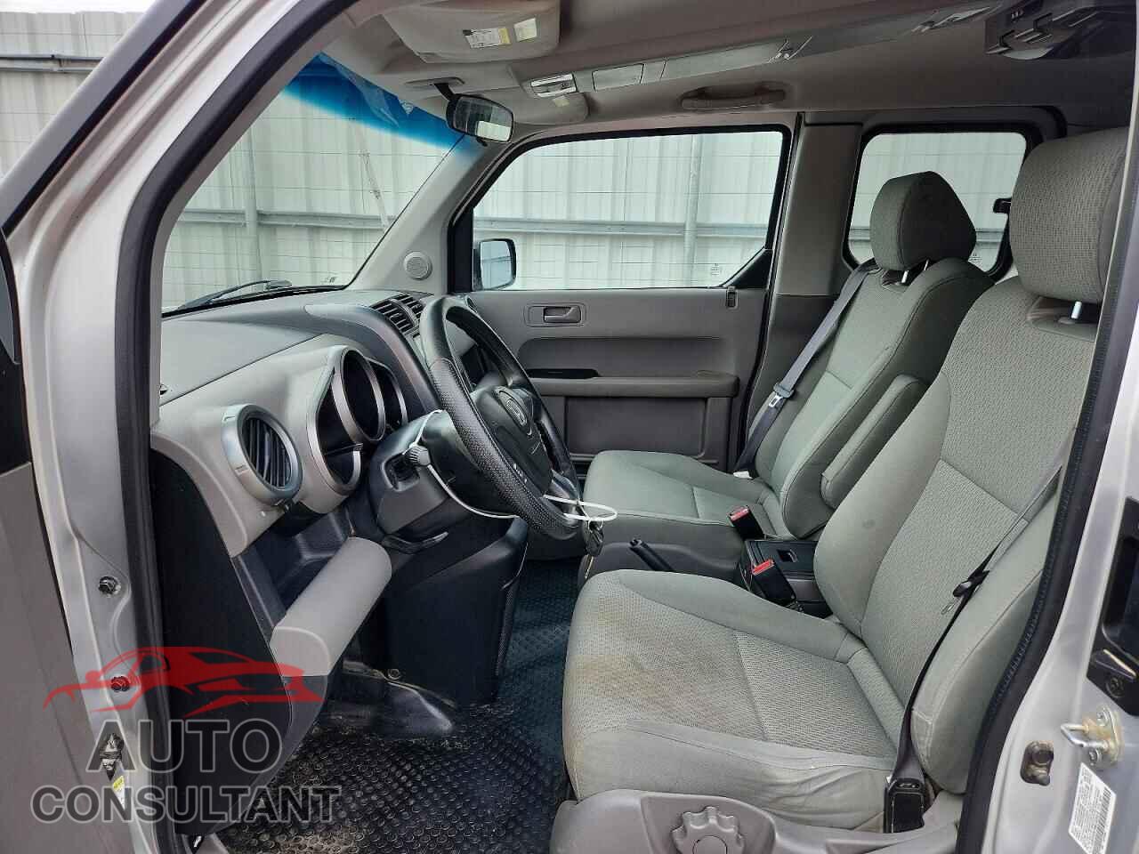 HONDA ELEMENT 2011 - 5J6YH2H78BL005418