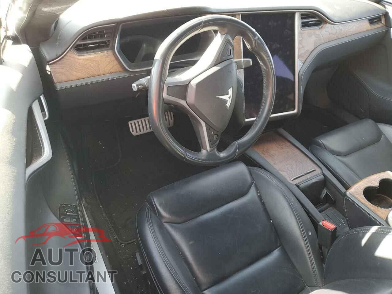 TESLA MODEL S 2020 - 5YJSA1E45LF382717