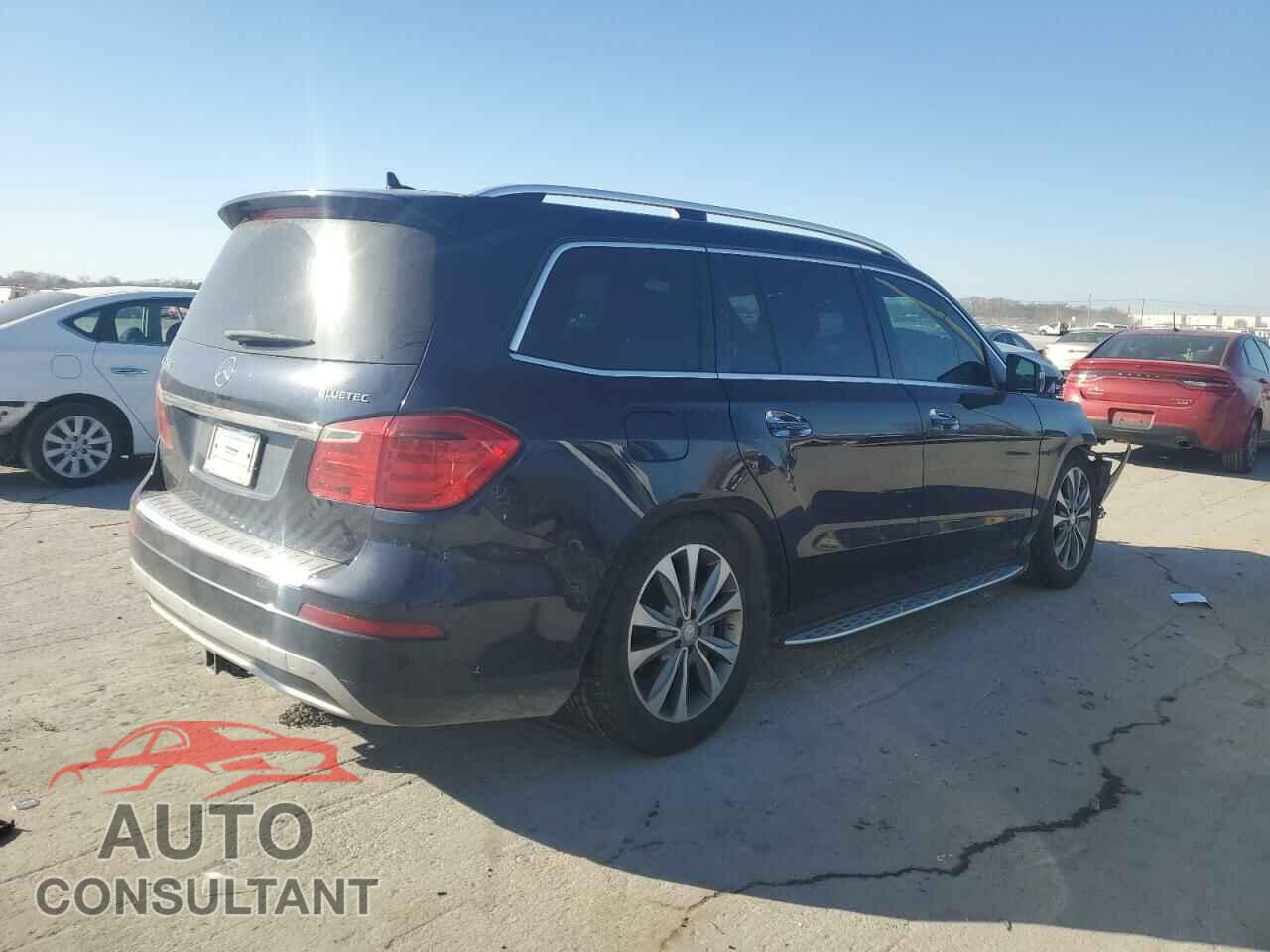 MERCEDES-BENZ GL-CLASS 2015 - 4JGDF2EE9FA537657