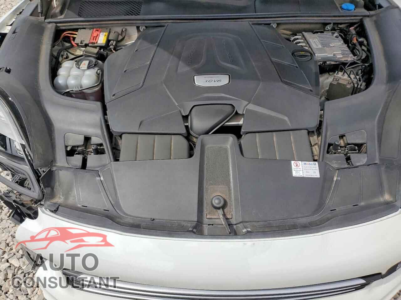 PORSCHE CAYENNE 2019 - WP1AA2AY1KDA06059
