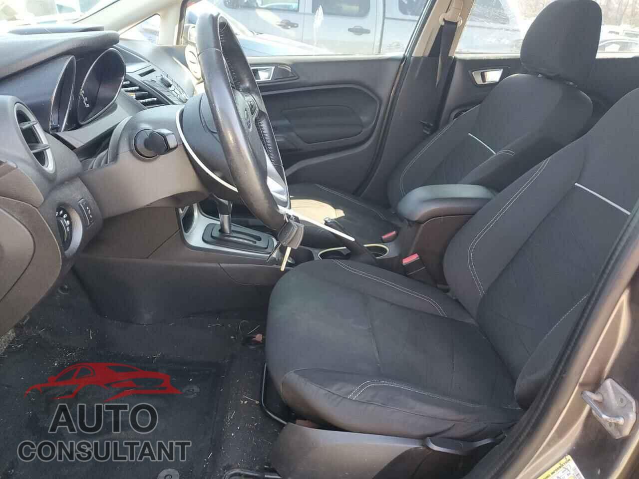 FORD FIESTA 2014 - 3FADP4EJ4EM114700