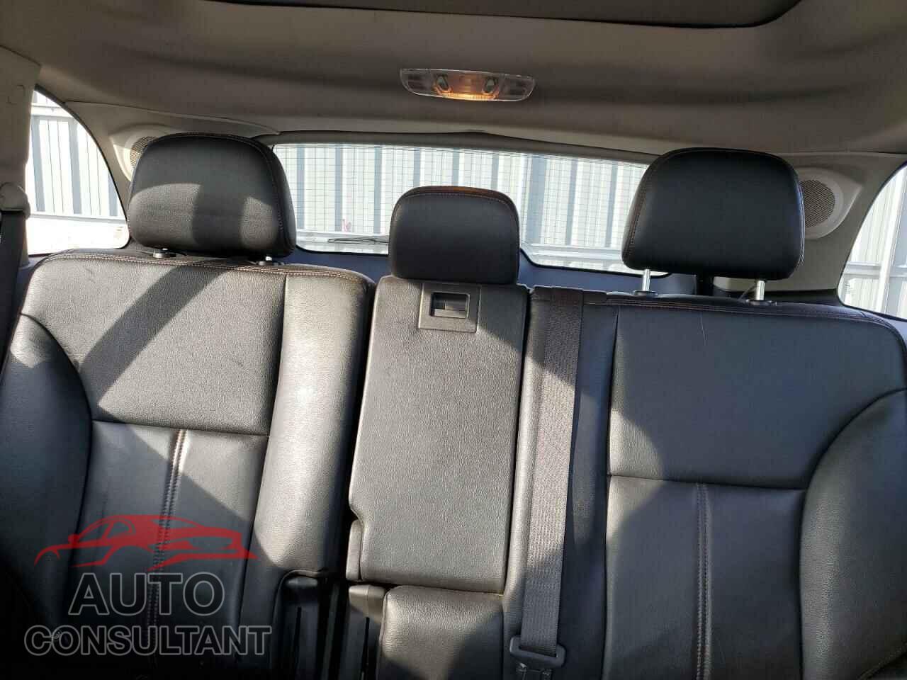FORD EDGE 2011 - 2FMDK4KC0BBA73196