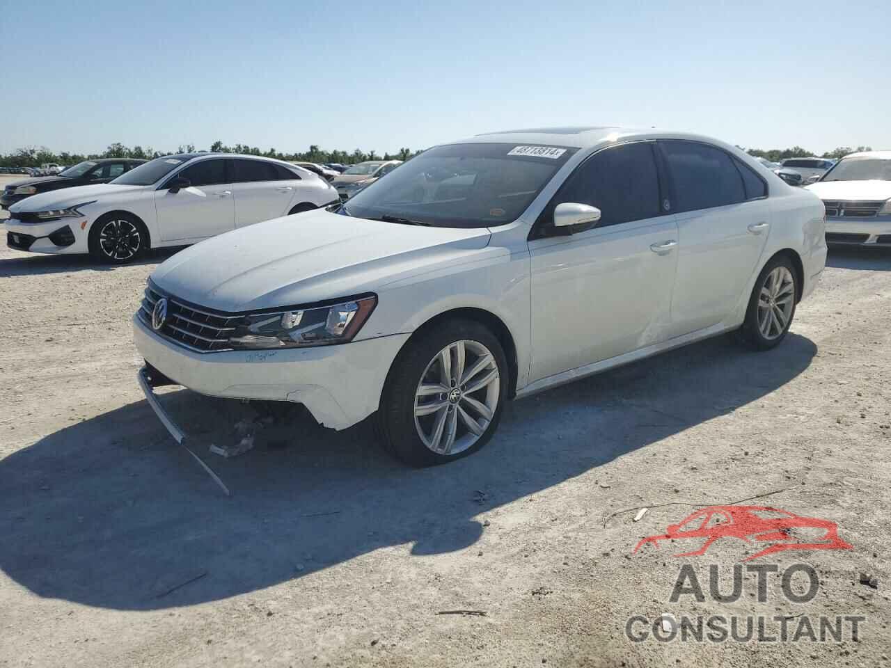 VOLKSWAGEN PASSAT 2019 - 1VWLA7A35KC002546