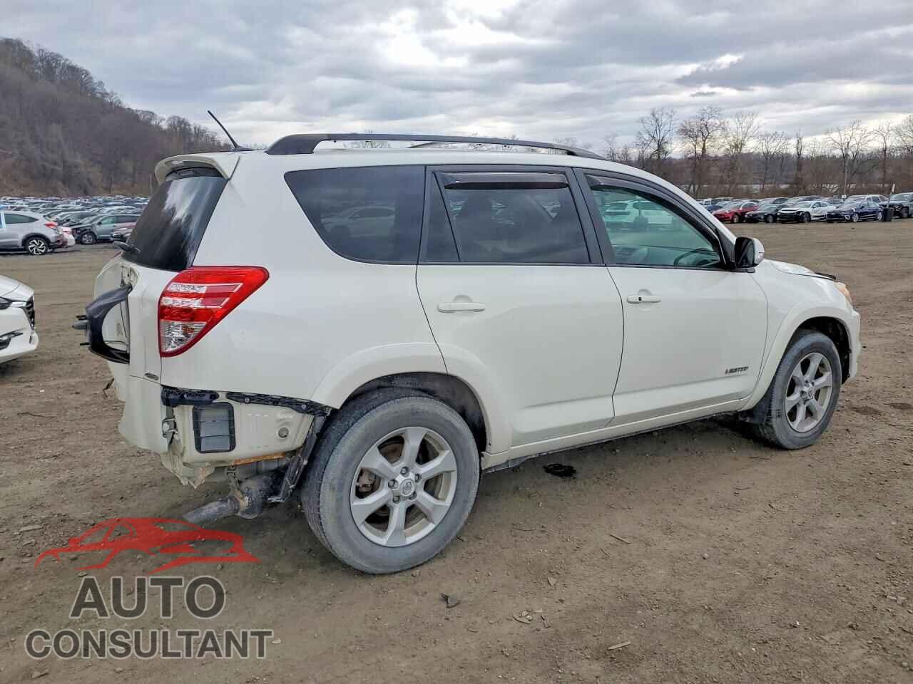 TOYOTA RAV4 2012 - 2T3DF4DV7CW249490