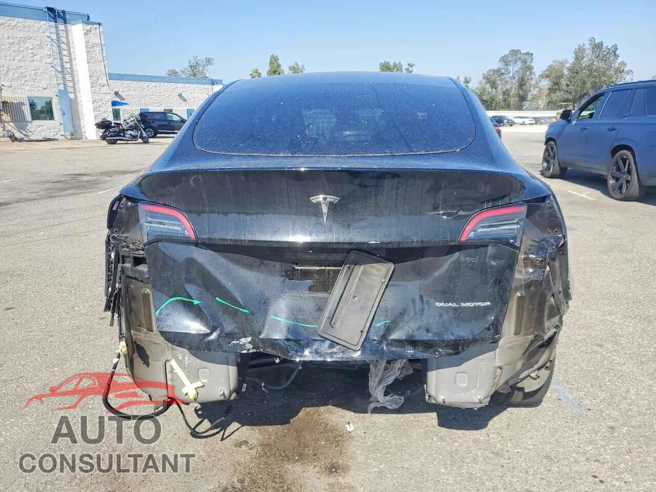 TESLA MODEL Y 2024 - 7SAYGDEEXRF062629