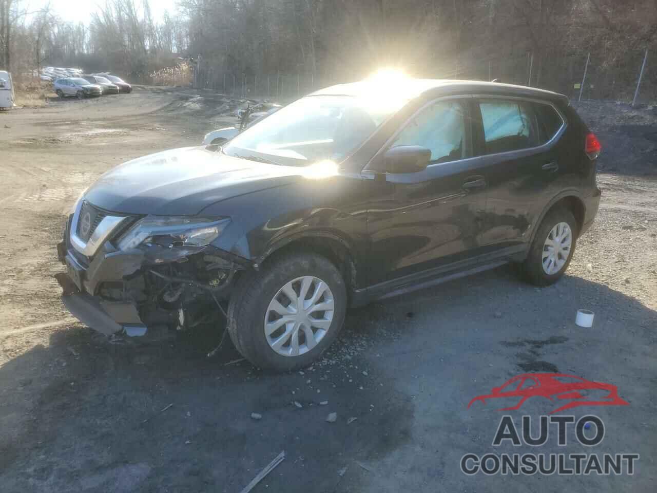 NISSAN ROGUE 2017 - KNMAT2MV2HP573238