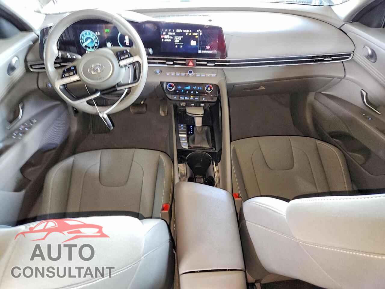 HYUNDAI ELANTRA 2023 - KMHLS4AG2PU592591