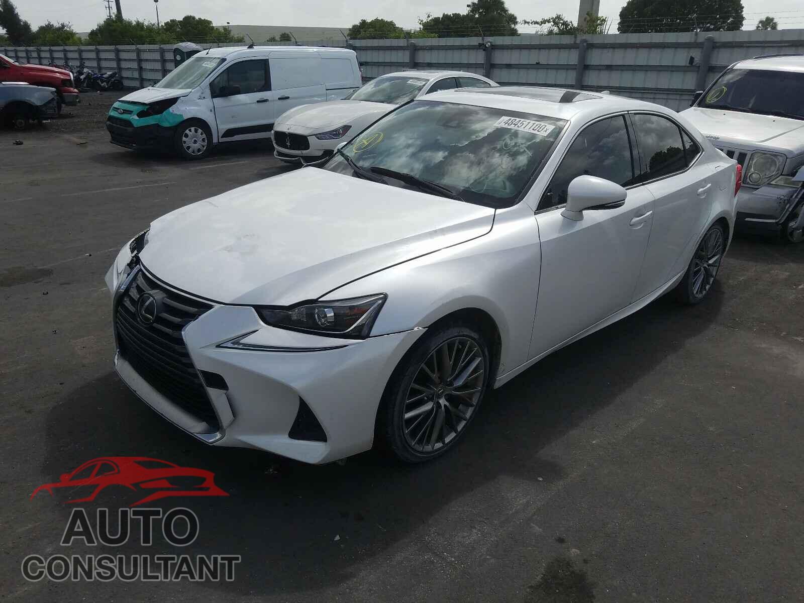 LEXUS IS 2017 - JTHBA1D27H5050589