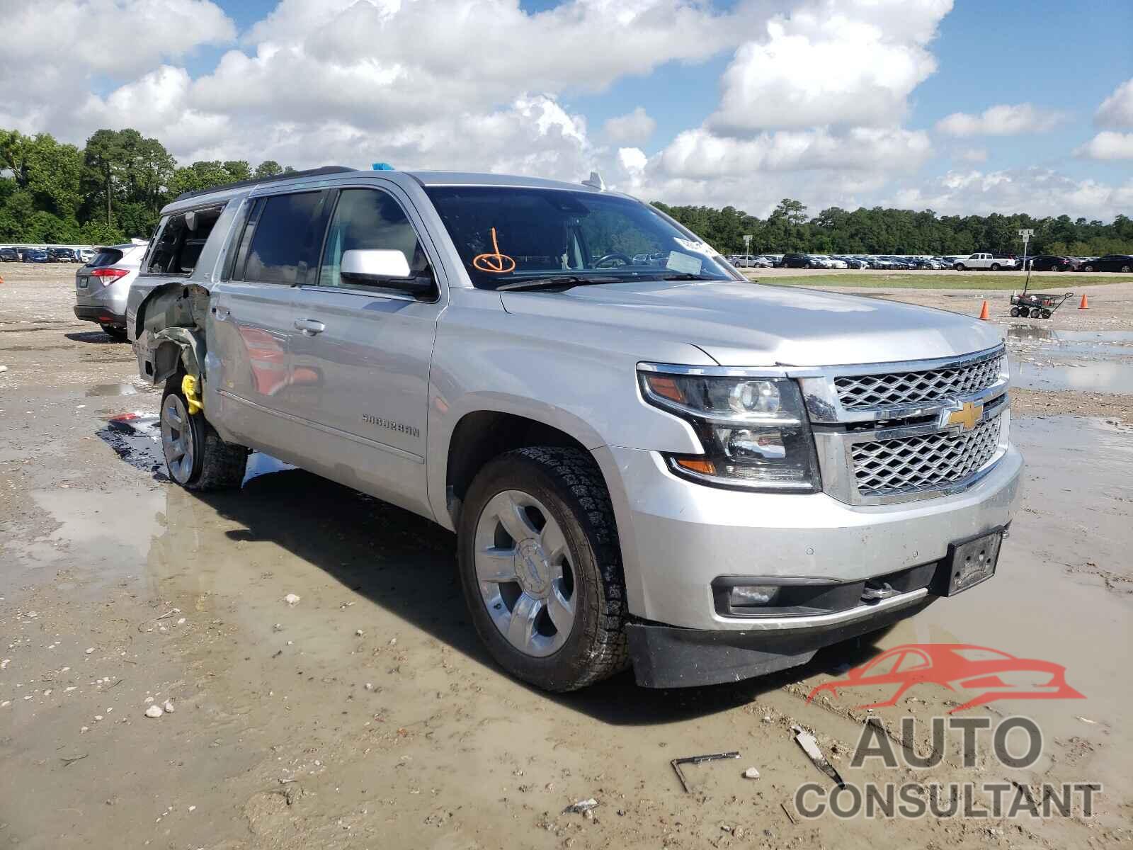 CHEVROLET SUBURBAN 2018 - 1GNSCHKC2JR135670