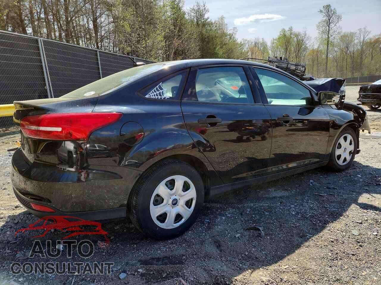 FORD FOCUS 2018 - 1FADP3E27JL214952