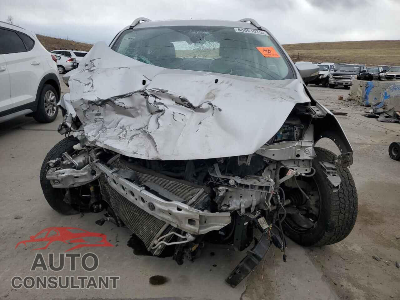 FORD ESCAPE 2015 - 1FMCU9J90FUC67087