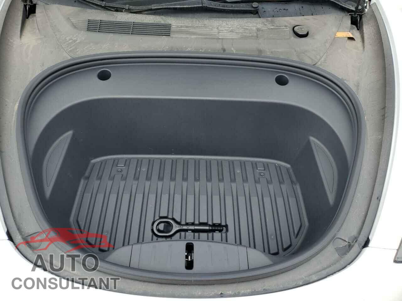 TESLA MODEL 3 2021 - 5YJ3E1EB3MF015520