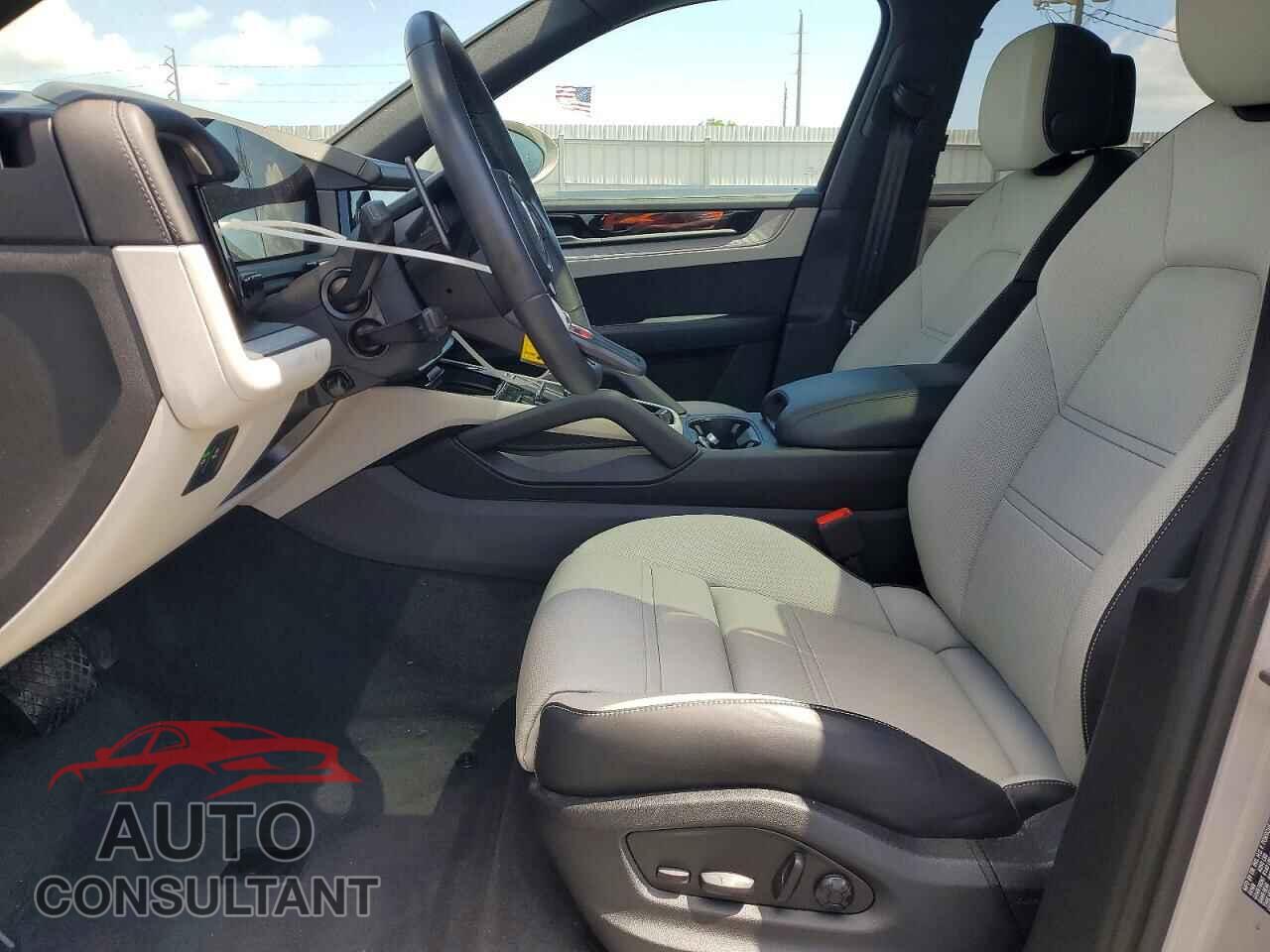 PORSCHE CAYENNE 2025 - WP1AA2AY8SDA03319