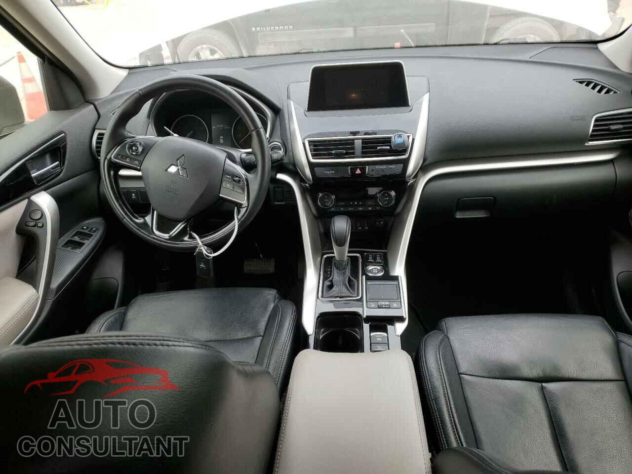 MITSUBISHI ECLIPSE 2019 - JA4AT5AA2KZ000705