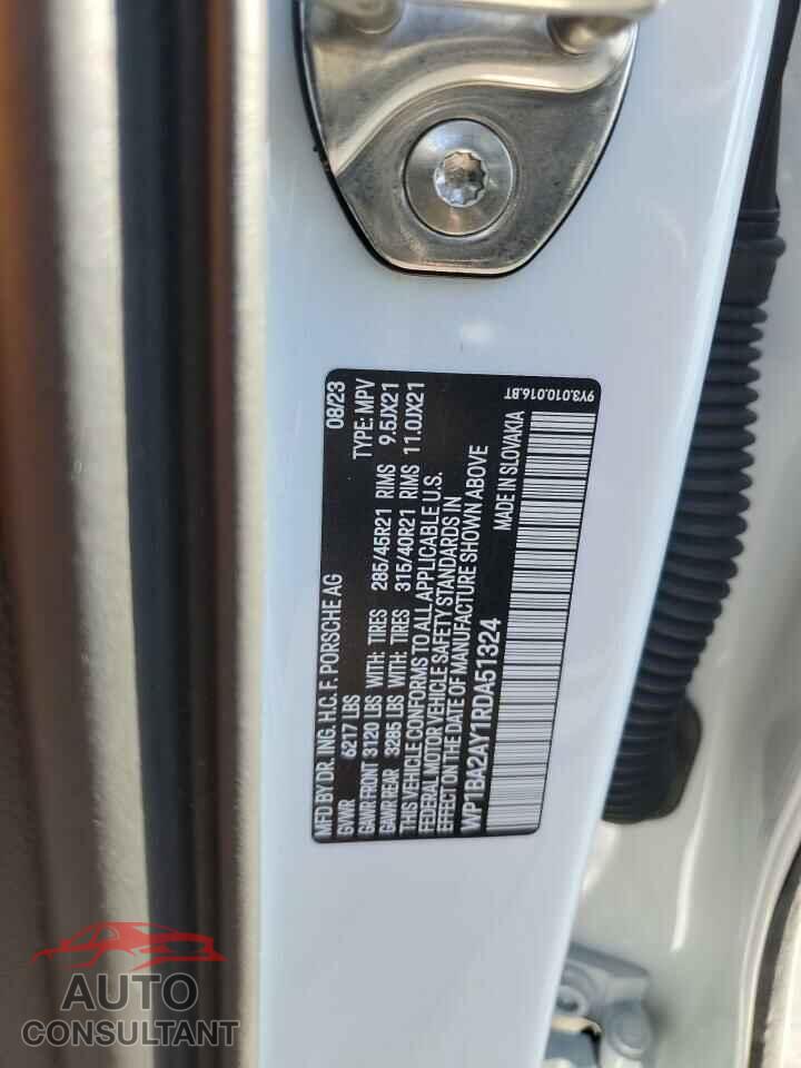PORSCHE CAYENNE 2024 - WP1BA2AY1RDA51324