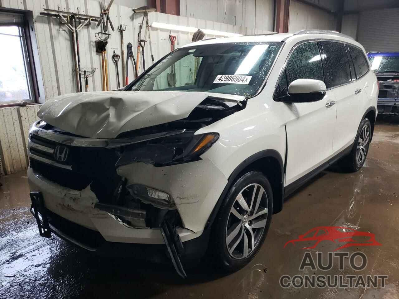 HONDA PILOT 2016 - 5FNYF6H9XGB048155