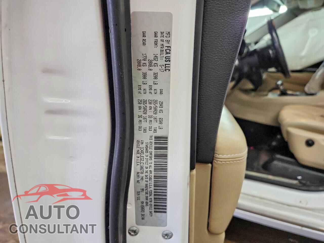 DODGE DURANGO 2018 - 1C4RDJEG2JC100270