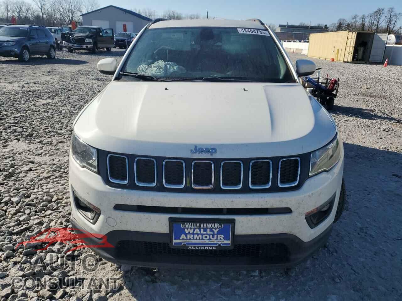 JEEP COMPASS 2018 - 3C4NJDBB9JT176669