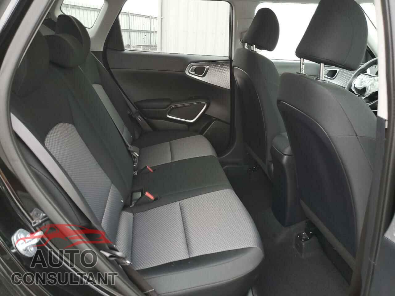 KIA SOUL 2023 - KNDJ23AU8P7888564