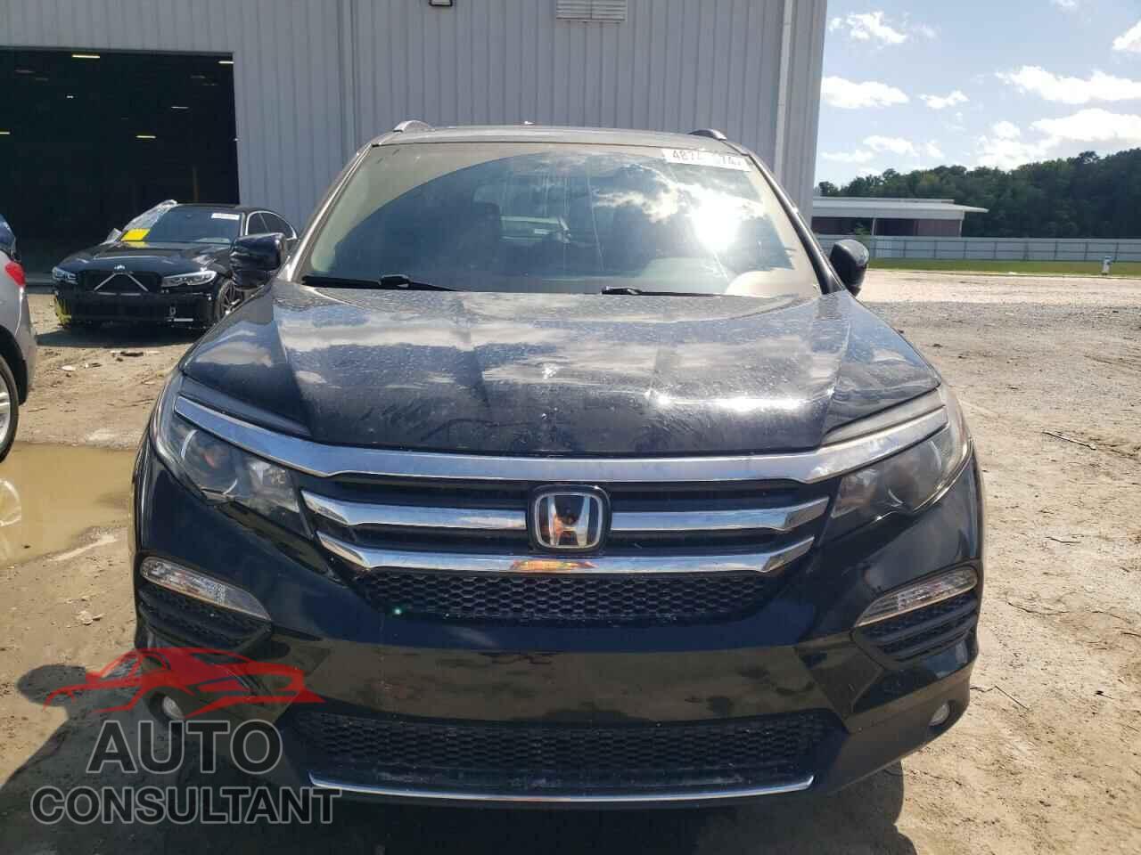 HONDA PILOT 2017 - 5FNYF6H92HB047454
