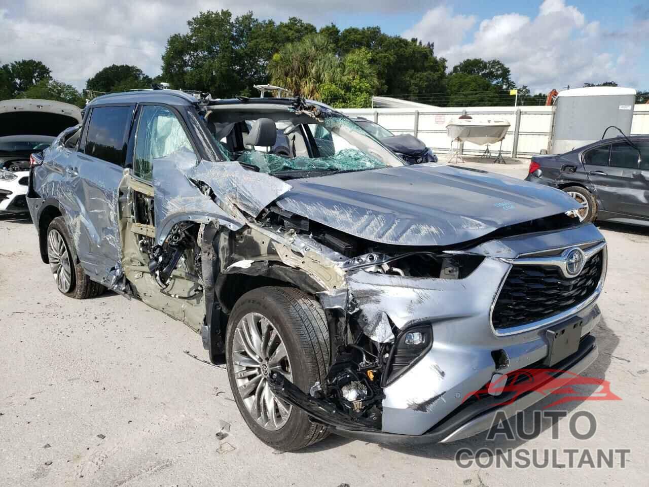 TOYOTA HIGHLANDER 2021 - 5TDEBRCH6MS022318