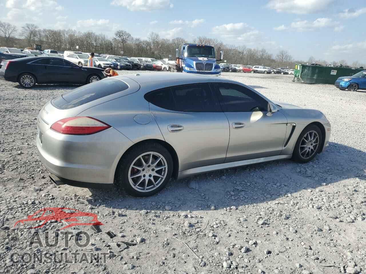 PORSCHE PANAMERA 2011 - WP0AA2A72BL010443