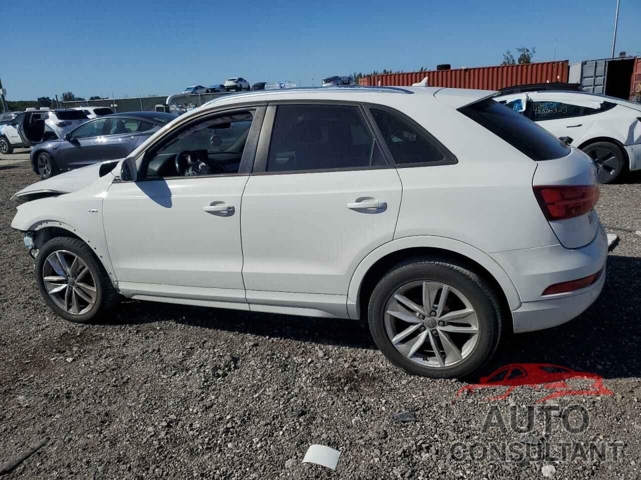 AUDI Q3 2018 - WA1BCCFS5JR020004