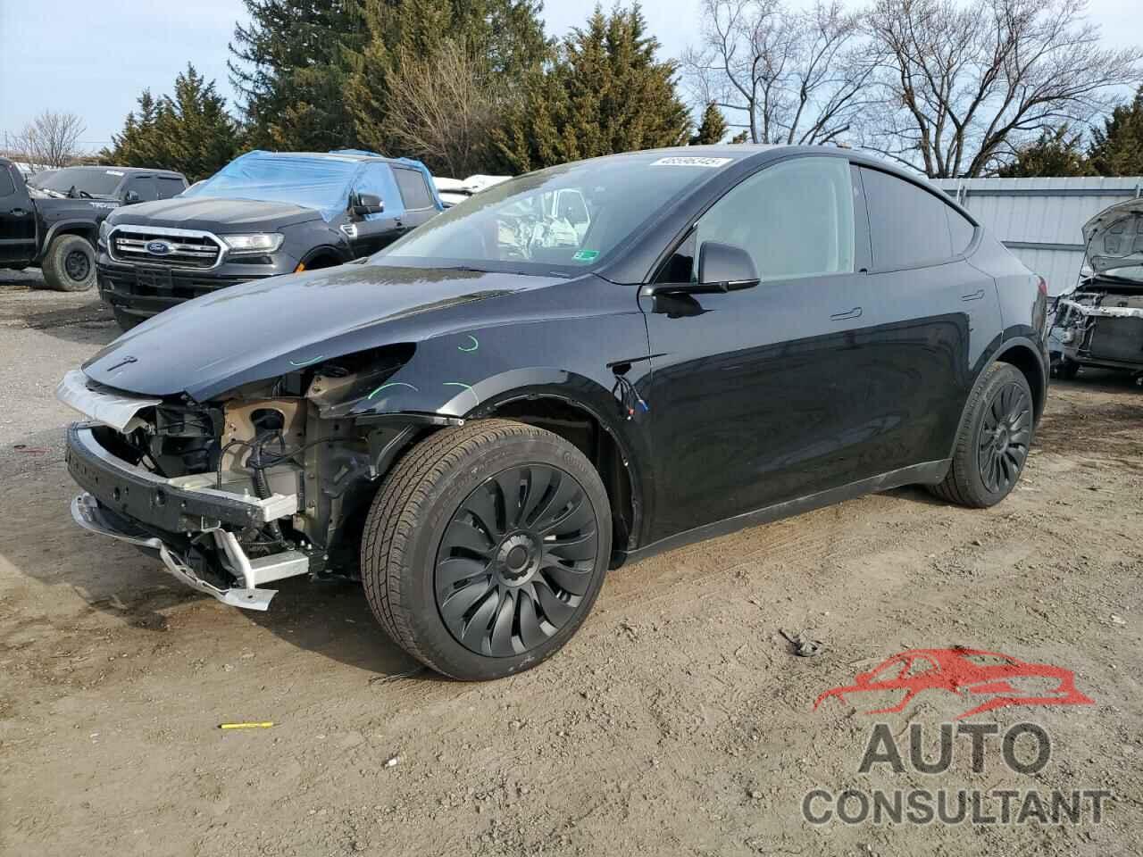 TESLA MODEL Y 2025 - 7SAYGDEE7SF288570