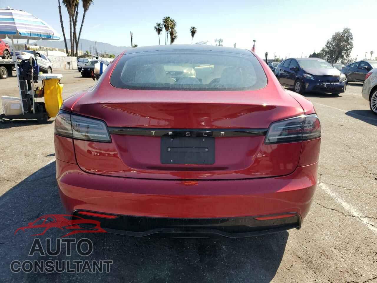 TESLA MODEL S 2023 - 5YJSA1E53PF525324