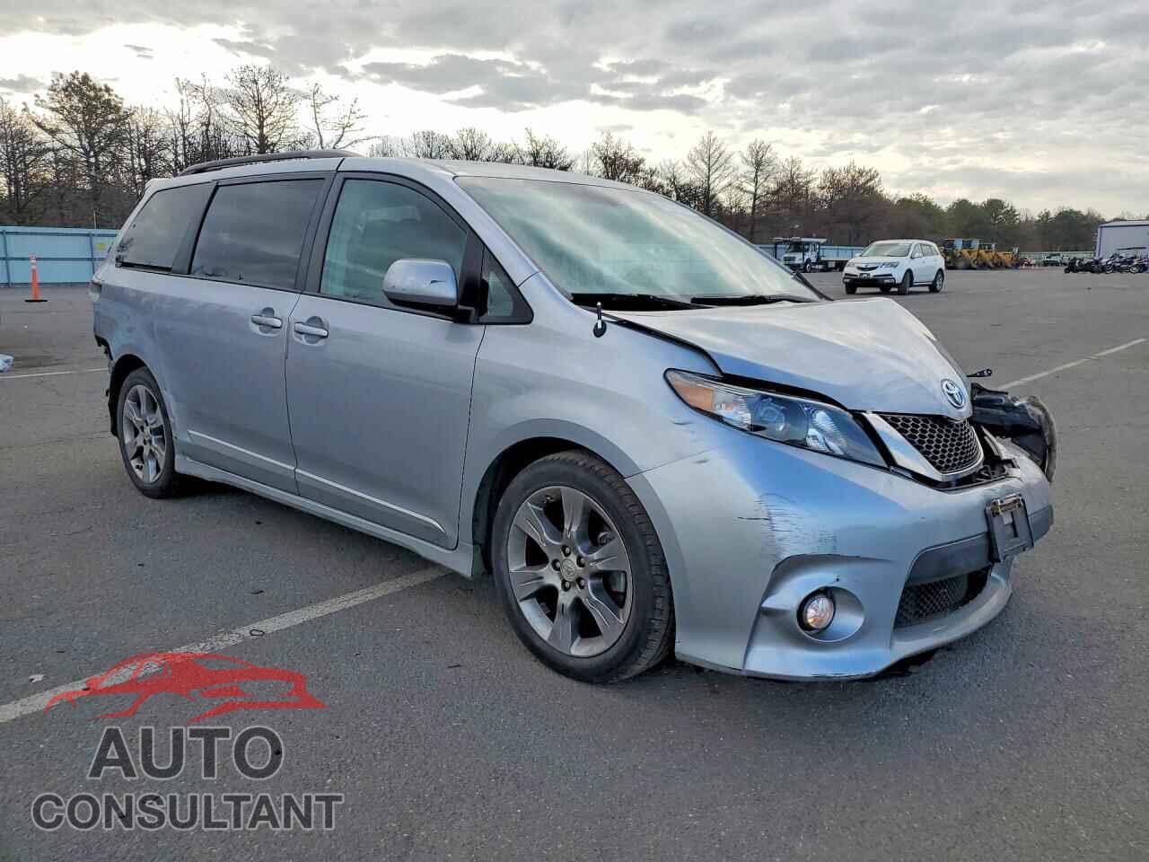 TOYOTA SIENNA 2011 - 5TDXK3DC3BS068808