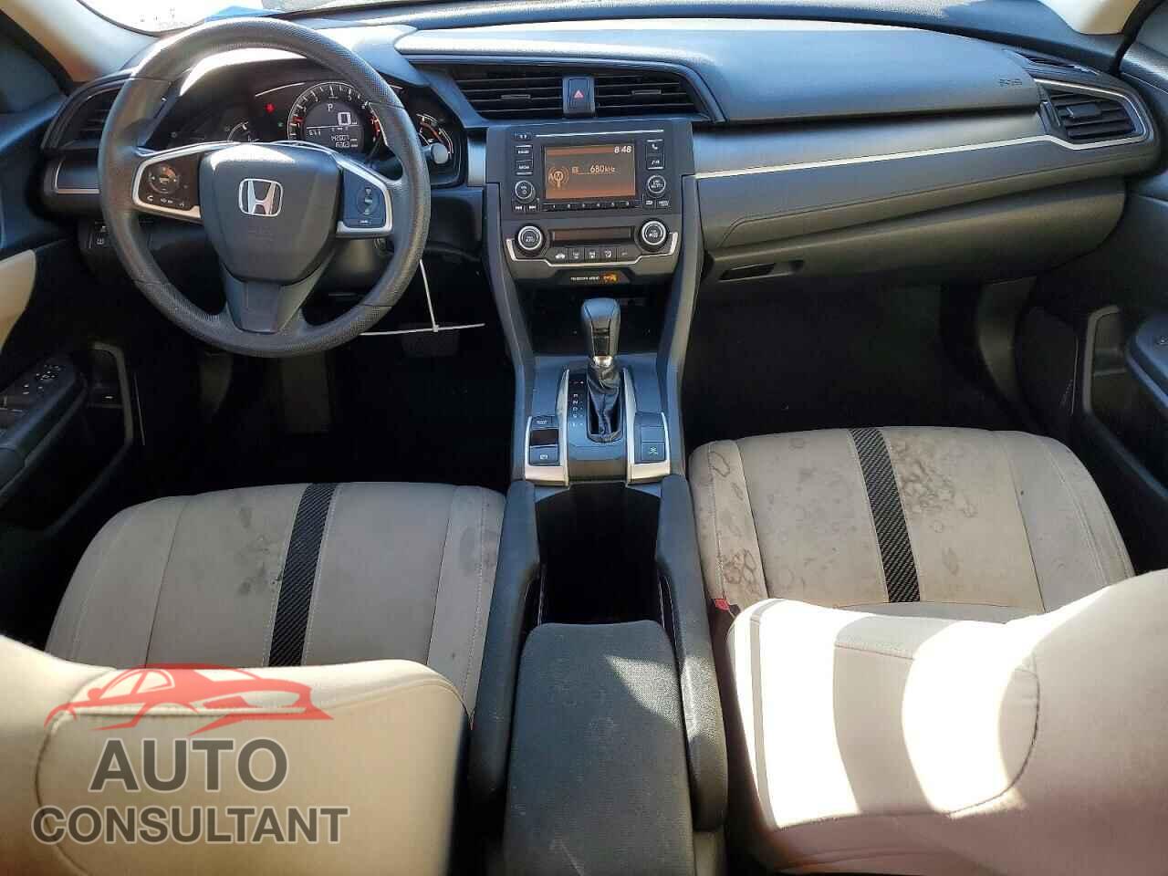 HONDA CIVIC 2018 - 2HGFC2F55JH509791