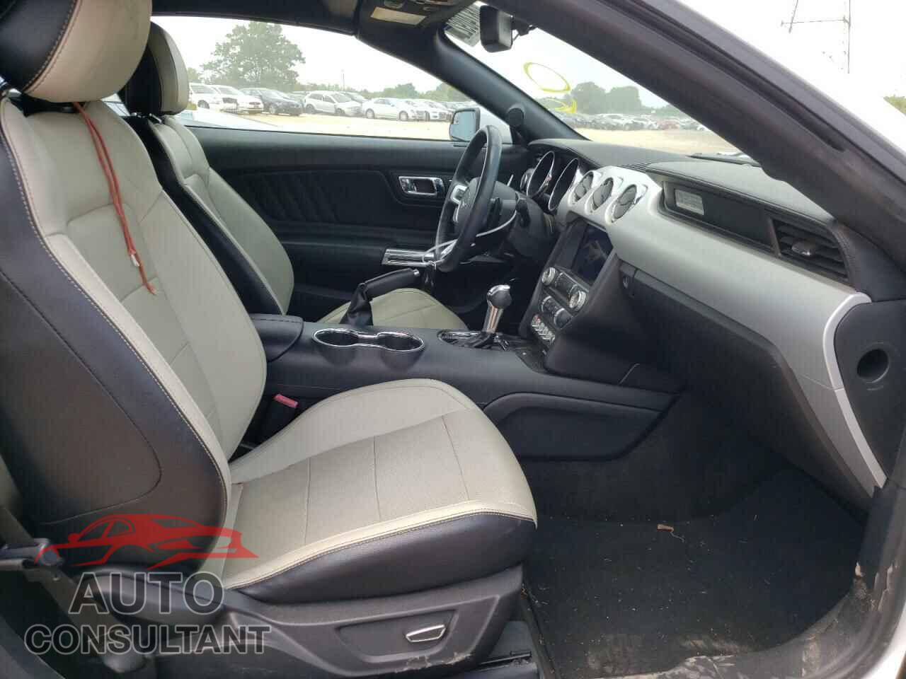 FORD MUSTANG 2017 - 1FATP8UH4H5282543
