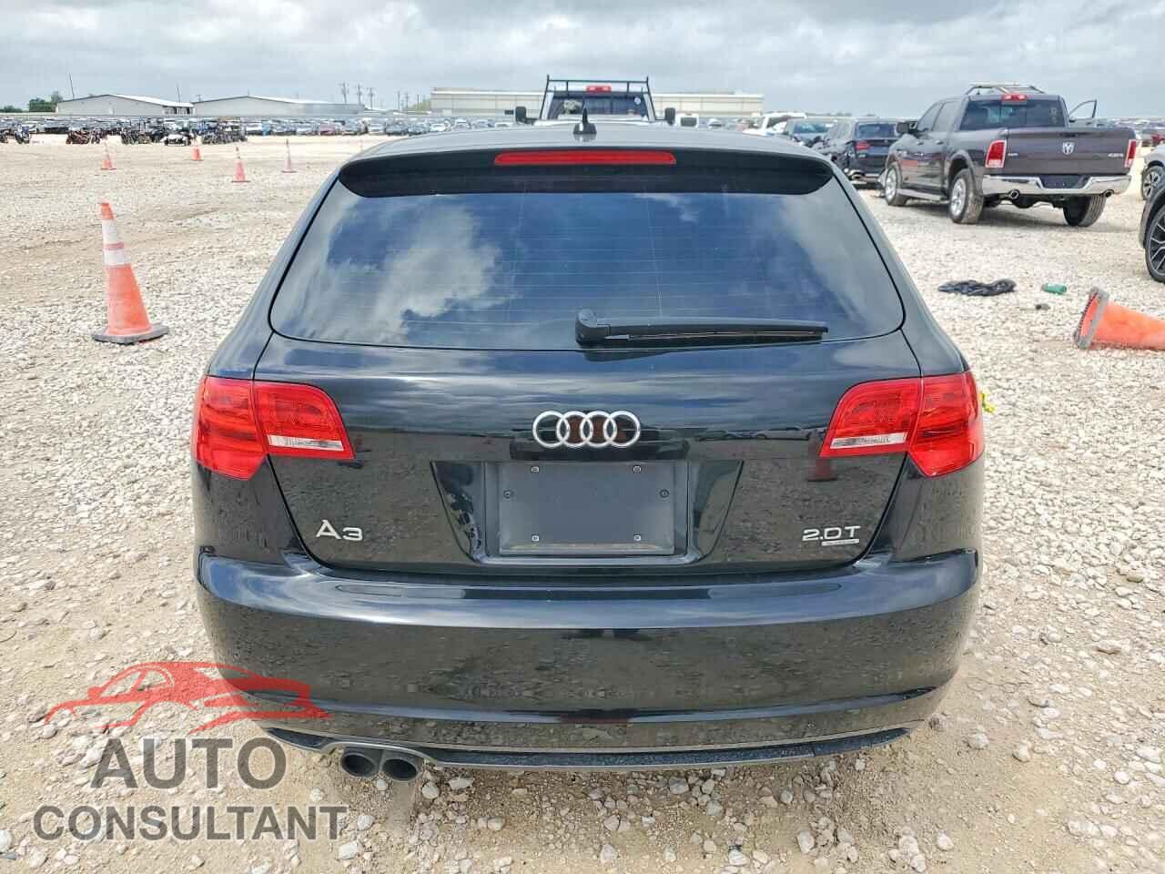 AUDI A3 2011 - WAUMFAFM8BA136564