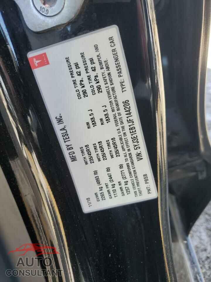 TESLA MODEL 3 2018 - 5YJ3E1EB1JF144206