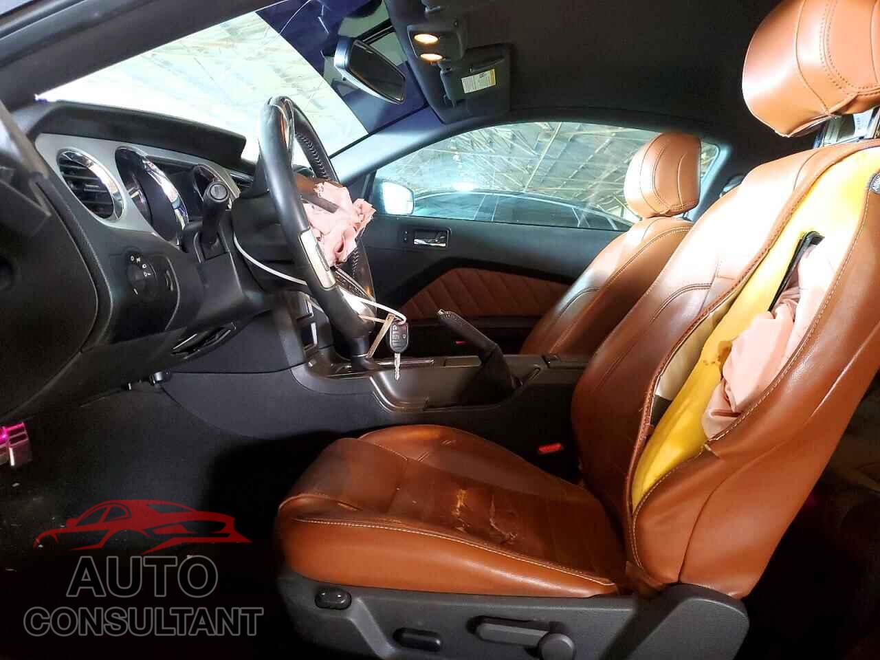 FORD MUSTANG 2014 - 1ZVBP8CF7E5264200