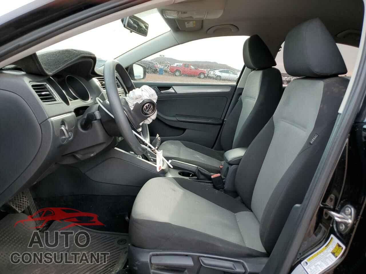 VOLKSWAGEN JETTA 2017 - 3VW2B7AJ9HM405511