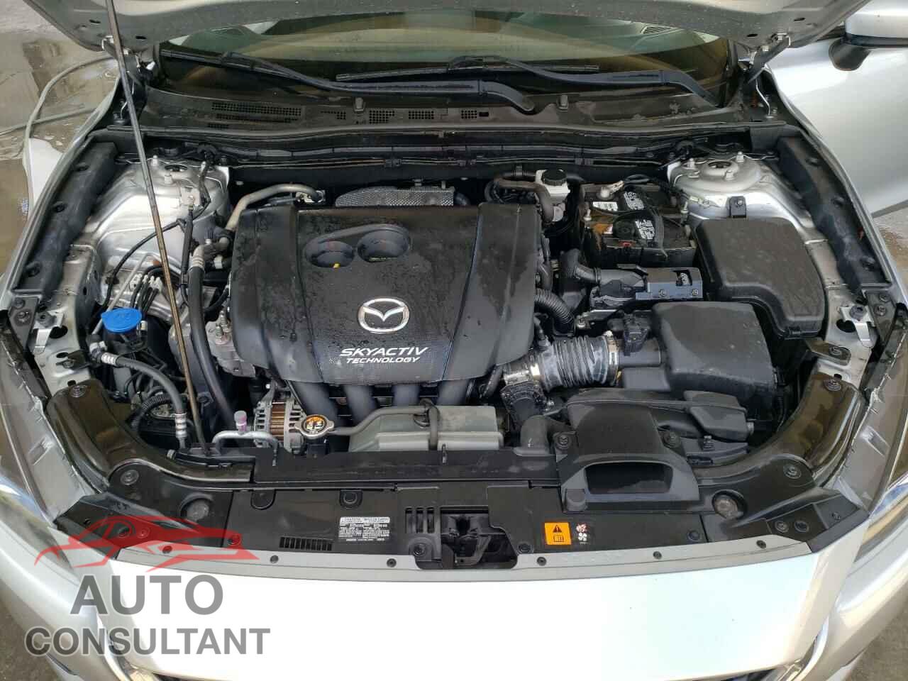 MAZDA 3 2018 - 3MZBN1U78JM201616