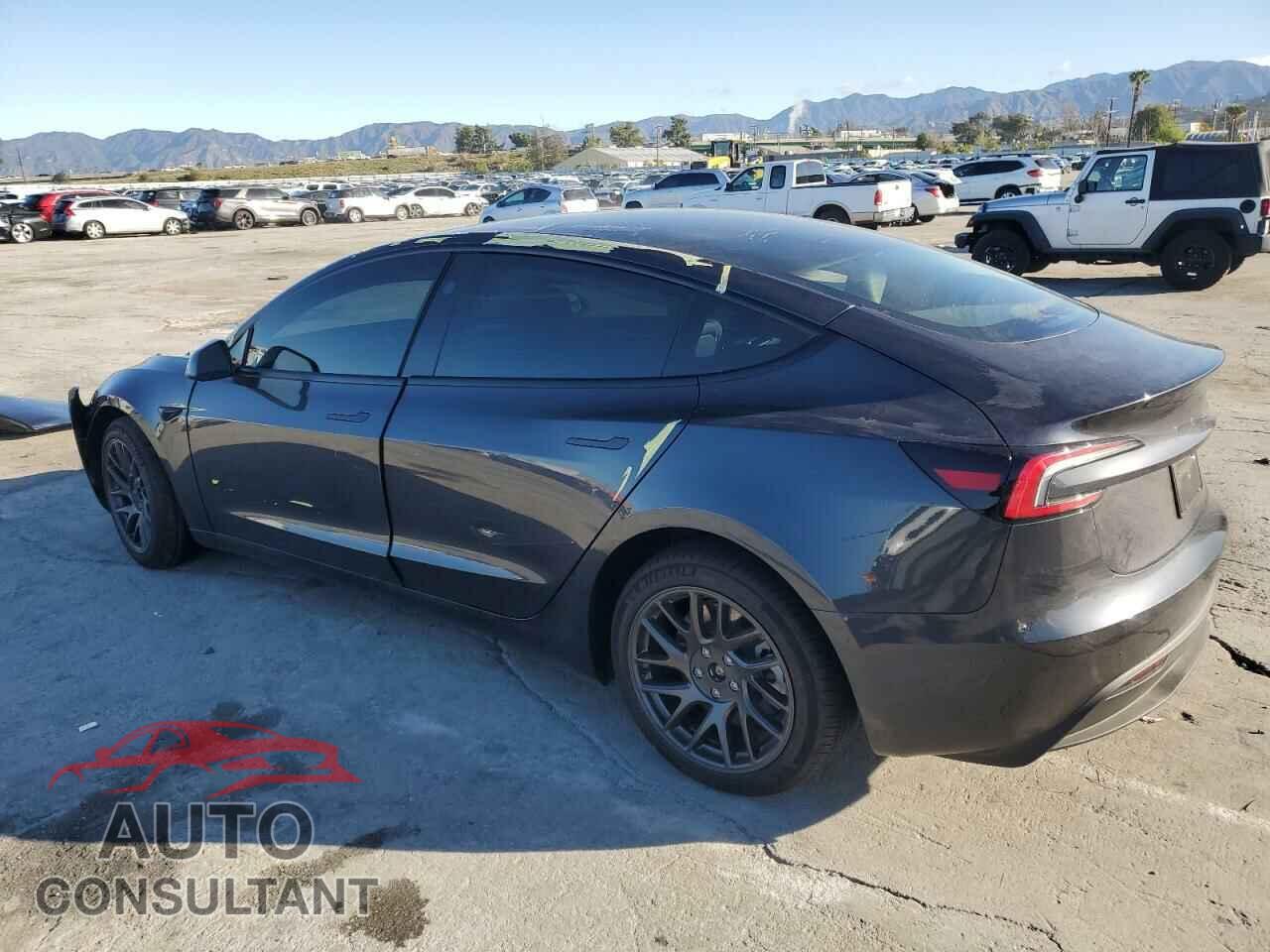 TESLA MODEL 3 2024 - 5YJ3E1EA2RF864438