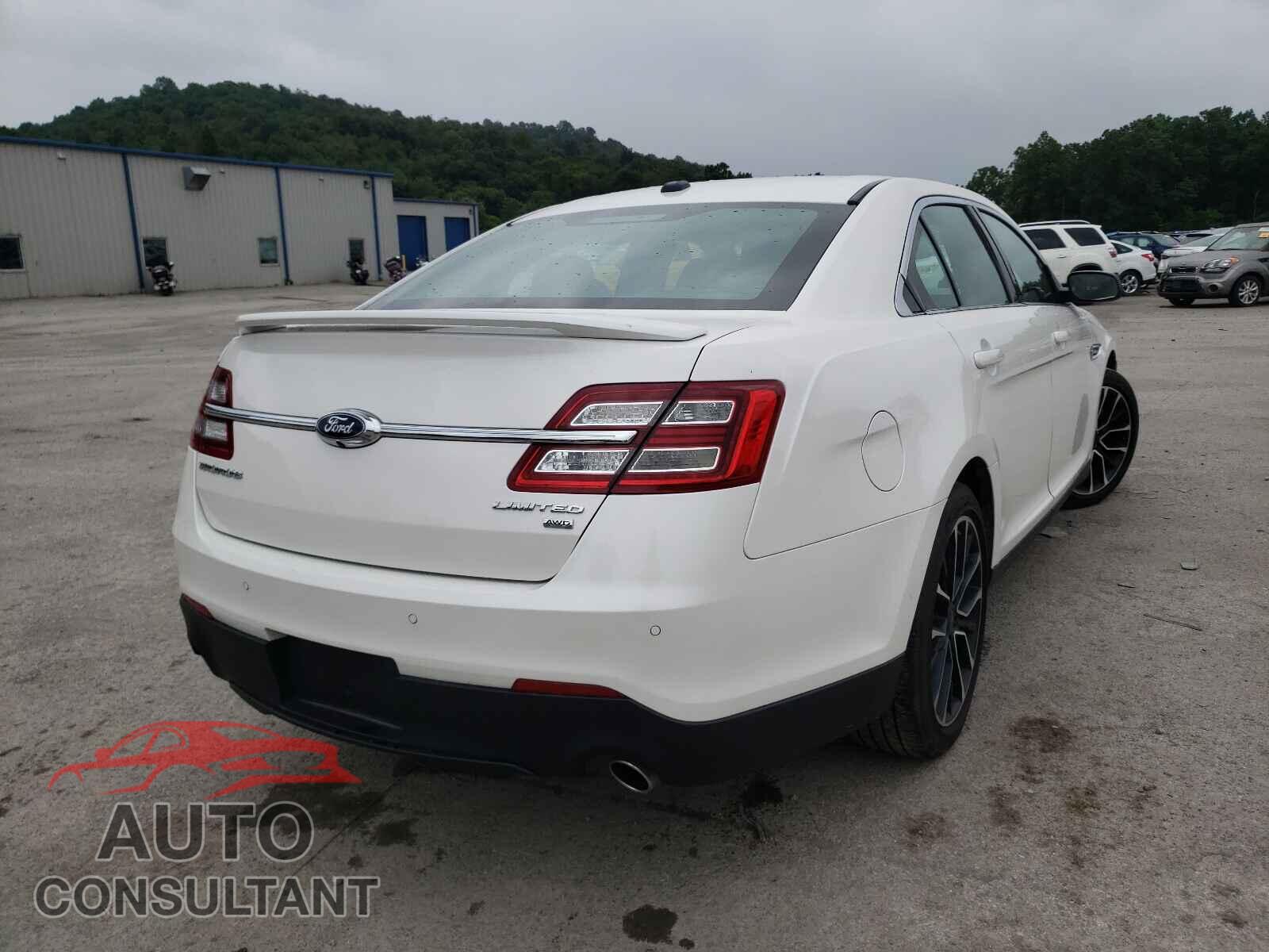 FORD TAURUS 2019 - 1FAHP2J82KG115018