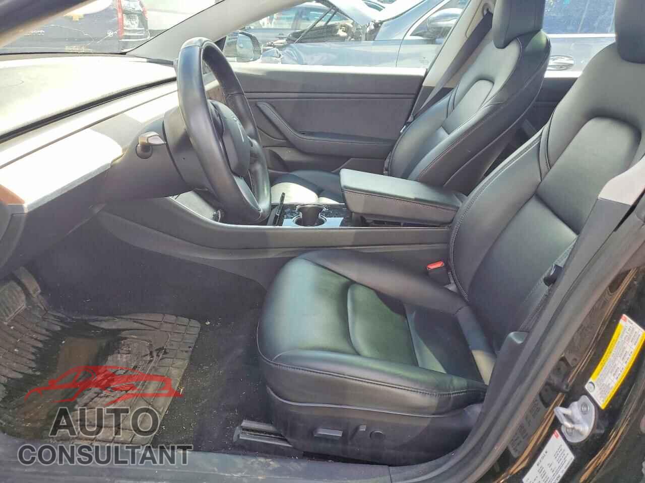 TESLA MODEL 3 2018 - 5YJ3E1EB9JF182640