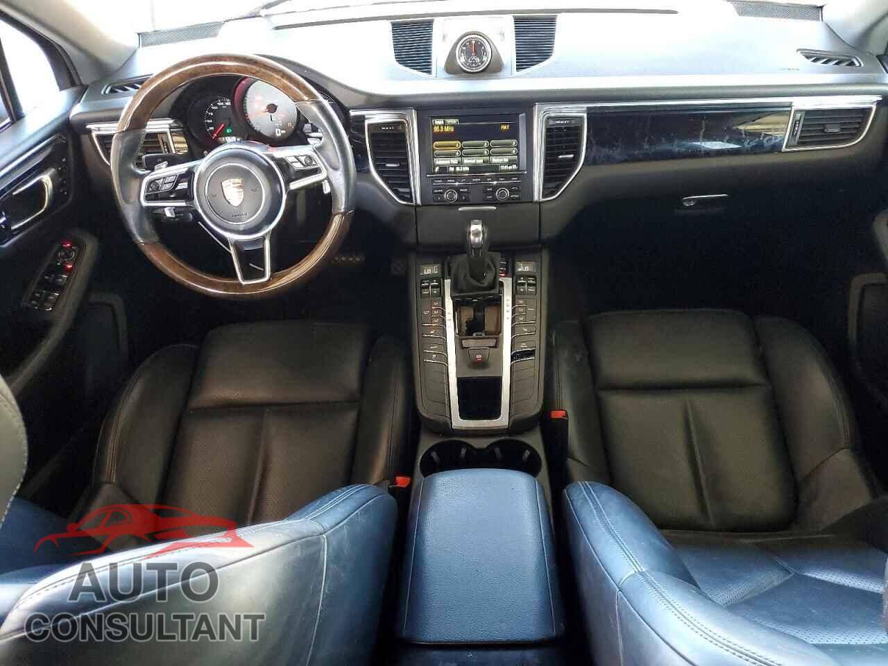 PORSCHE MACAN 2015 - WP1AB2A57FLB43165