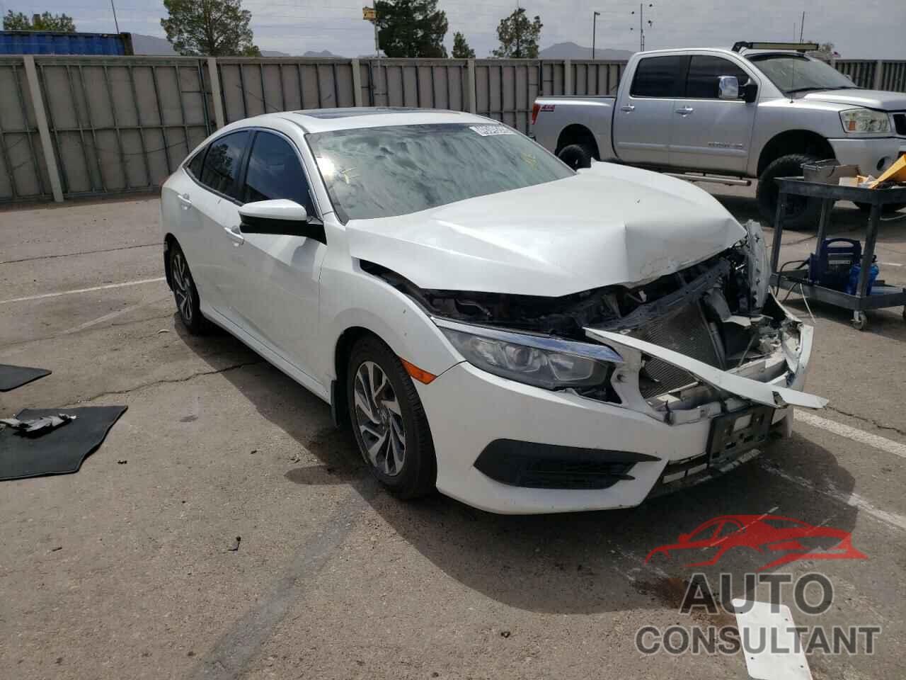 HONDA CIVIC 2018 - 19XFC2F74JE006037