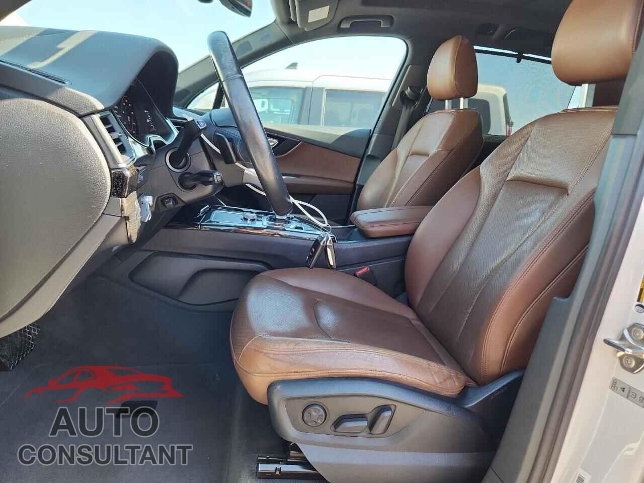 AUDI Q7 2017 - WA1VAAF74HD028962