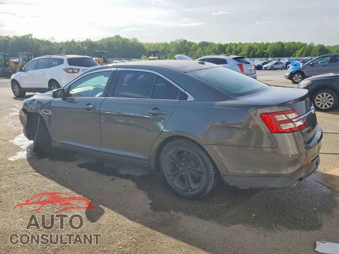 FORD TAURUS 2017 - 1FAHP2E81HG125011