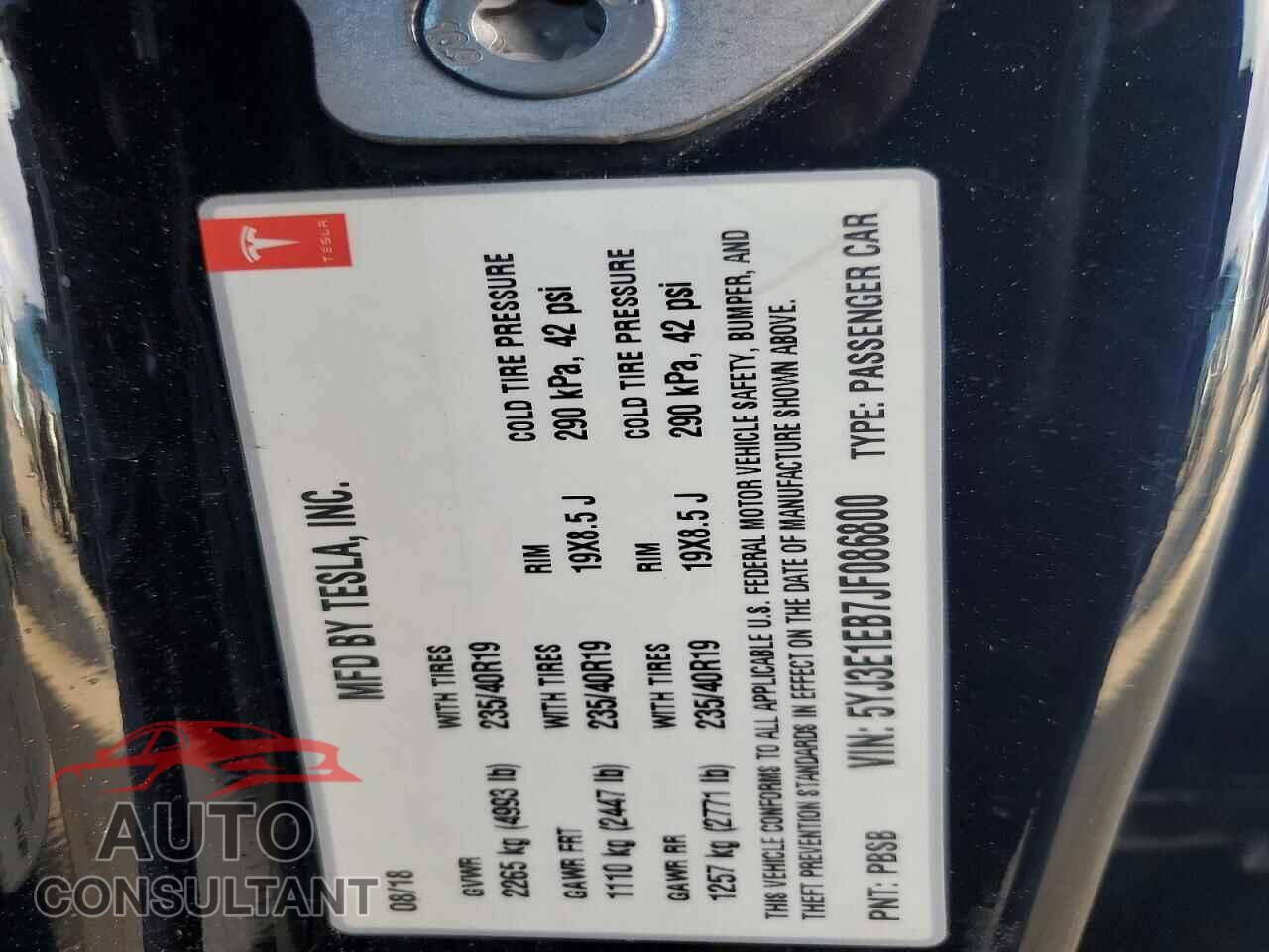 TESLA MODEL 3 2018 - 5YJ3E1EB7JF086800