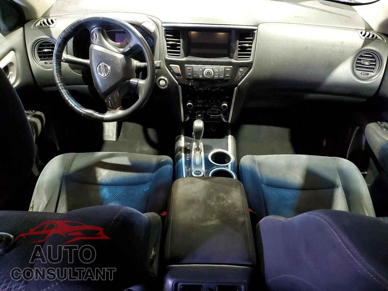 NISSAN PATHFINDER 2013 - 5N1AR2MM2DC607844