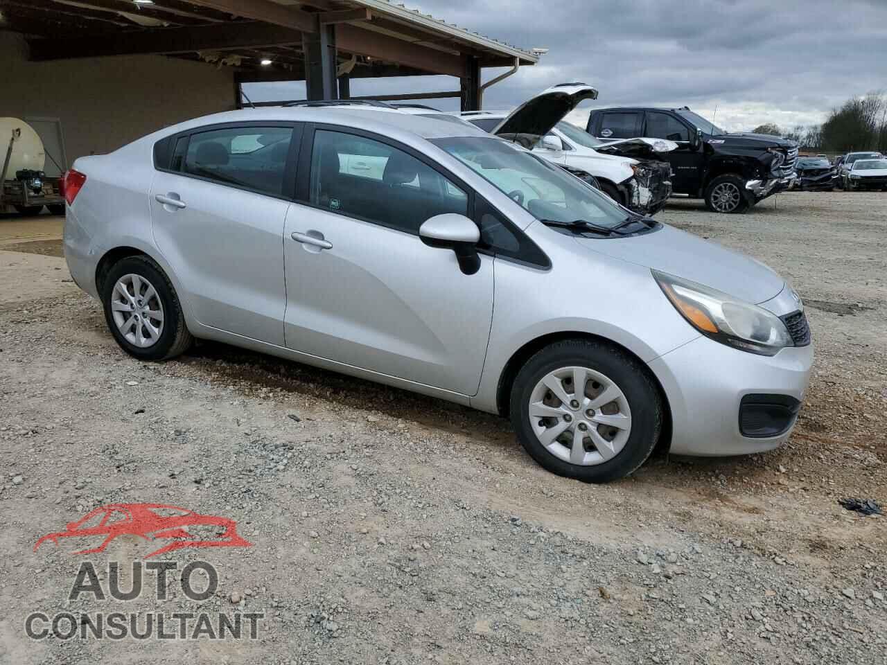 KIA RIO 2015 - KNADM4A37F6428589