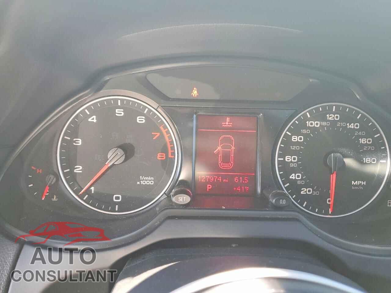 AUDI Q5 2011 - WA1CFAFPXBA058338