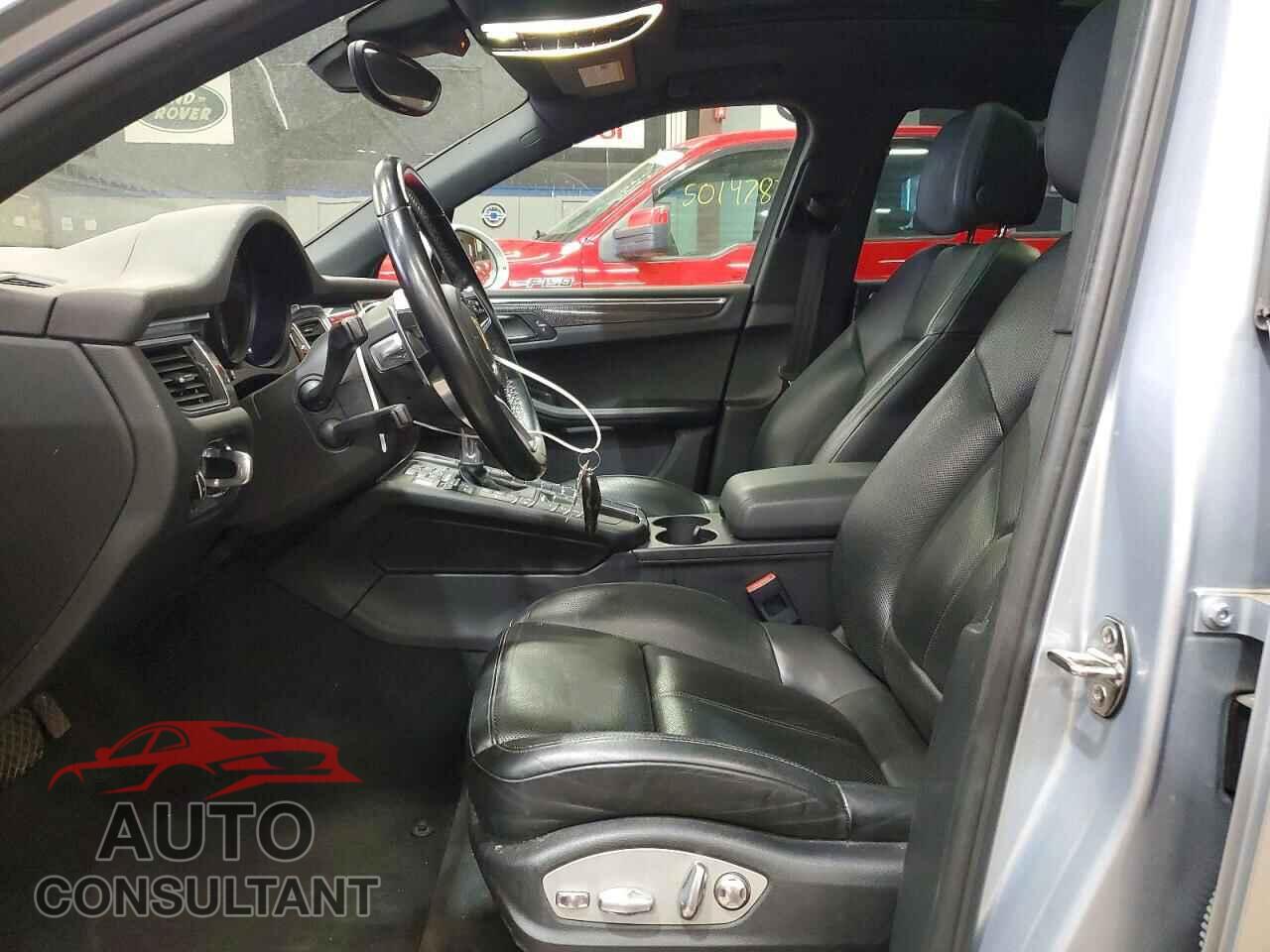 PORSCHE MACAN 2017 - WP1AB2A53HLB17200
